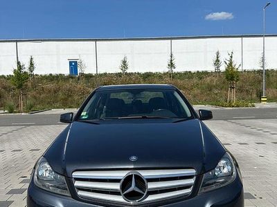 Mercedes C200
