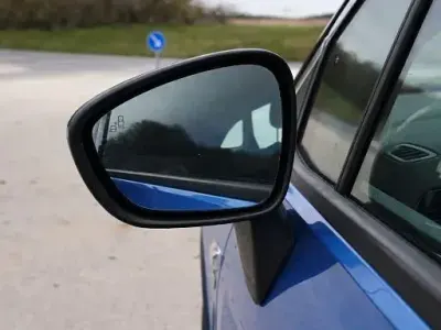 Używany Opel Crossland S 131 KM (96 kW) 2020 Niebieski SUV