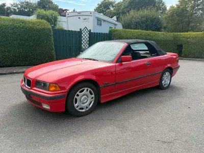 Gebraucht BMW 318 116 PS (85 kW) 1996 Rot Cabrio