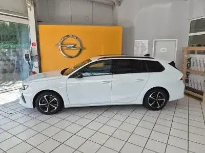 Gebraucht Opel Astra 131 PS (96 kW) 2024 Weiss Kleinwagen