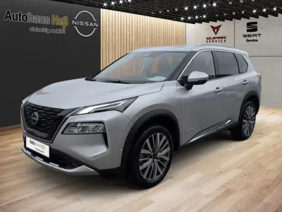 Neu Nissan X-Trail 360º 213 PS (156 kW) 2026 Silber SUV