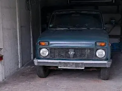Gebraucht Lada niva 2010 Grün SUV