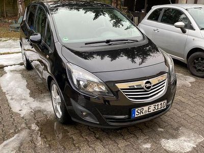 Gebraucht Opel Meriva Color Edition 140 PS (102 kW) 2011 Schwarz Van / Kleinbus