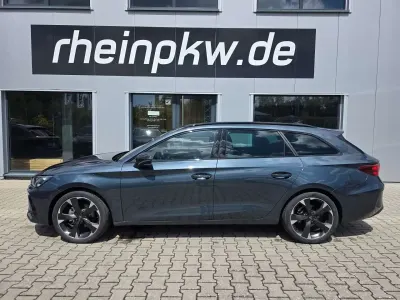 Gebraucht Cupra Leon 150 PS (110 kW) 2025 Magnetic tech grey Kombi