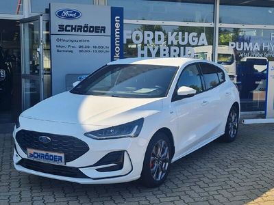 Second-hand Ford Focus ST-Line 125 CP (91 kW) 2023 Alb Berlinǎ