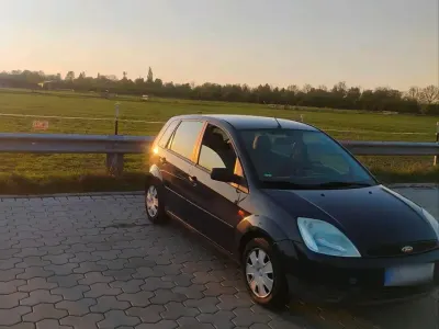 Gebraucht Ford Fiesta 80 PS (58 kW) 2002 Kleinwagen