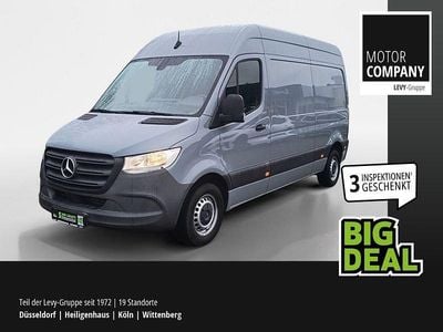 Usado Mercedes Sprinter 114 HP (83 kW) 2019 Azul Van
