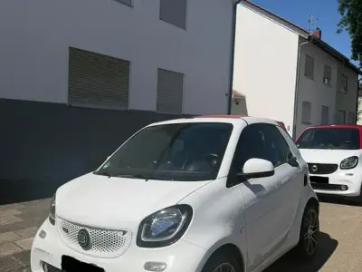 Gebraucht Smart ForTwo Cabrio Brabus Xclusive 109 PS (80 kW) 2018 Weiß Cabrio