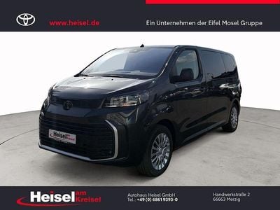 Gebraucht Toyota Proace Verso Comfort 144 PS (105 kW) 2024 Grau Kombi