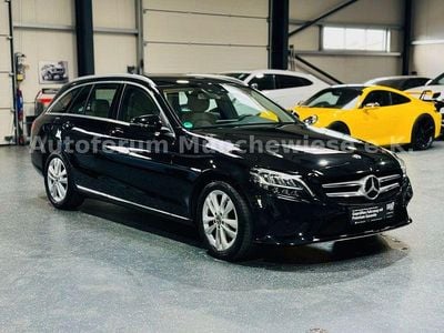 Gebraucht Mercedes C180 Avantgarde 156 PS (114 kW) 2019 Schwarz Limousine