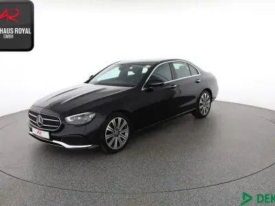 Gebraucht Mercedes E220 Avantgarde 194 PS (142 kW) 2021 Obsidianschwarz Limousine