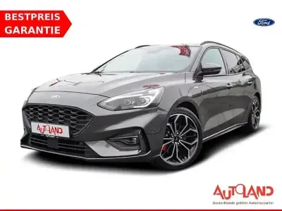 Używany Ford Focus ST-Line 155 KM (114 kW) 2020 Szary Kombi