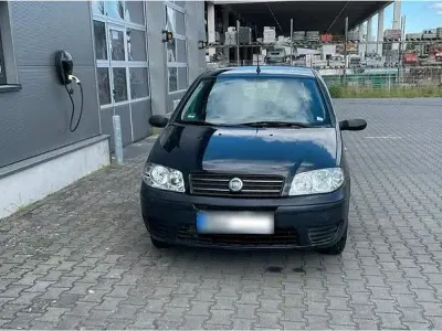 Gebraucht Fiat Punto 60 PS (44 kW) 2005 Blau Kleinwagen