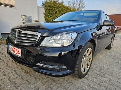 Gebraucht Mercedes C220 170 PS (125 kW) 2011 Schwarz Limousine