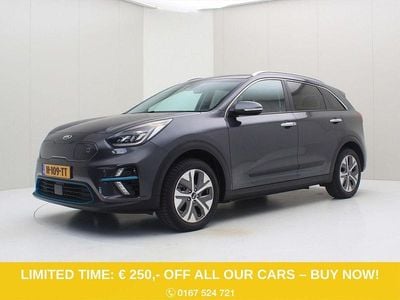 Grau Gebraucht 2020 Kia e-Niro SUV | 16.900 € (Fairer Preis)