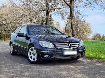 Usata Mercedes CLC180 143 CV (105 kW) 2008 Andere farben Utilitaria