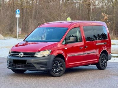 Gebraucht VW Caddy Maxi 110 PS (80 kW) 2017 Rot Van / Kleinbus