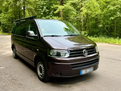 Gebraucht VW Multivan 140 PS (102 kW) 2010 Braun Van / Kleinbus