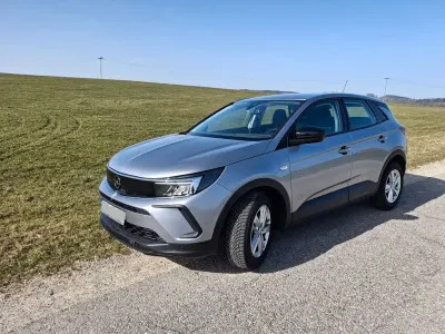 Gebraucht Opel Grandland X Business Elegance 131 PS (96 kW) 2022 Silber SUV
