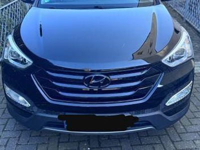 Gebraucht Hyundai Santa Fe Style 197 PS (144 kW) 2015 Schwarz SUV