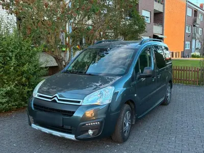 Gebraucht Citroën Berlingo Shine 120 PS (88 kW) 2017 Grau Van / Kleinbus