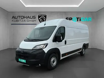 Gebraucht Peugeot Boxer 179 PS (131 kW) 2025 Weiß Van