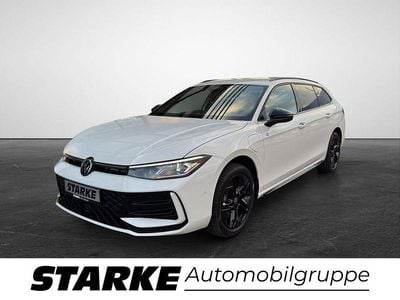 Neu VW Passat R-line 272 PS (200 kW) 2025 Weiß Kombi