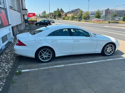 Gebraucht Mercedes CLS350 272 PS (200 kW) 2006 Weiß Coupé