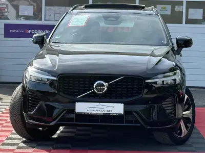 Second-hand Volvo XC60 R-Design 253 CP (186 kW) 2023 Negru SUV