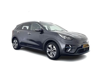 Grau Gebraucht 2020 Kia e-Niro SUV | 14.445 € (Fairer Preis)