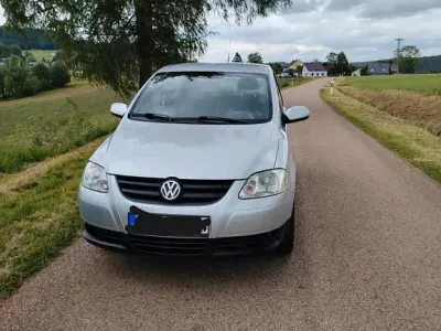 Gebraucht VW Fox Refresh 55 PS (40 kW) 2009 Silber Kleinwagen