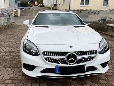 Gebraucht Mercedes SLC180 156 PS (114 kW) 2019 Weiß Cabrio