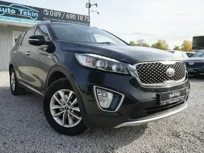 Używany Kia Sorento Vision 200 KM (147 kW) 2017 Czarny SUV