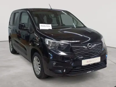 Gebraucht Opel Combo Life Elegance 131 PS (96 kW) 2023 Karbon schwarz metallic Van / Kleinbus
