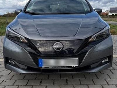 Usata Nissan Leaf 110 kW (150 CV) 2022 Grigio Utilitaria