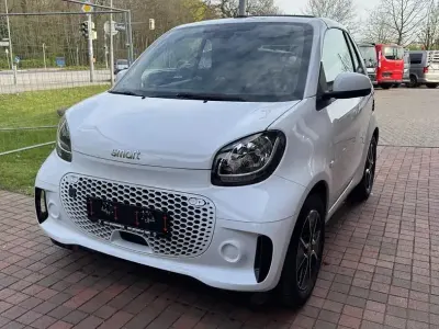 Gebraucht Smart ForTwo Electric Drive Passion 60 kW (82 PS) 2021 Weiß (tridionsicherheitszelle weiss / bodypanels in whi) Cabrio