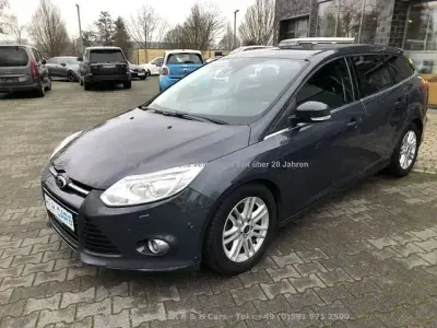 Używany Ford Focus Titanium 140 KM (102 kW) 2013 Szary Kombi