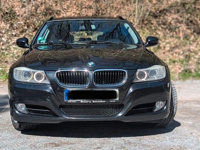 Gebraucht BMW 320 Efficient Dynamics 163 PS (119 kW) 2010 Schwarz Kombi