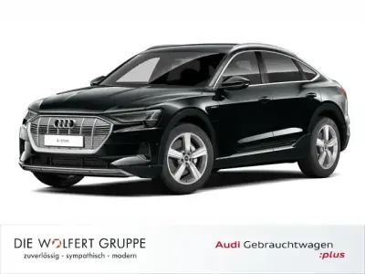 Gebraucht Audi e-tron Sportback Advanced Plus 300 kW (408 PS) 2023 Mythosschwarz metallic SUV