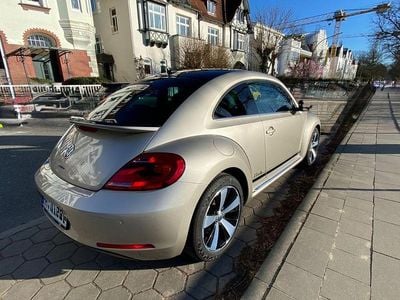 Gebraucht VW Beetle Sport 150 PS (110 kW) 2015 Gold Kleinwagen