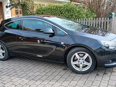 Gebraucht Opel Astra GTC 180 PS (132 kW) 2012 Schwarz Limousine