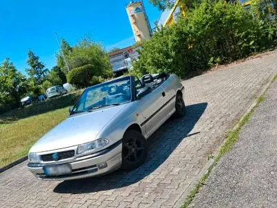 Gebraucht Opel Astra Cabriolet 75 PS (55 kW) 1998 Silber Cabrio