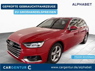 Gebraucht Audi A4 Advanced 163 PS (119 kW) 2022 Rot Kombi