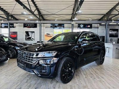 Deep black perleffekt Gebraucht 2022 VW Touareg R-line SUV | 44.990 € (Fairer Preis)