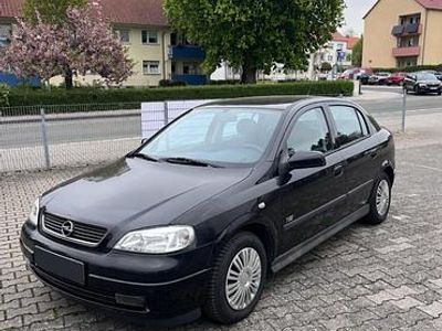 Usata Opel Astra 102 CV (75 kW) 2003 Nero Utilitaria
