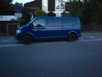 Gebraucht VW T5 102 PS (75 kW) 2006 Blau Van