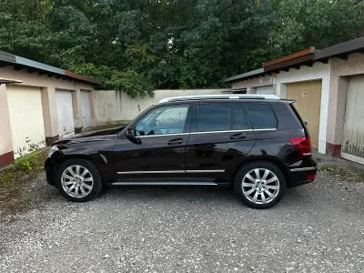 Gebraucht Mercedes GLK350 231 PS (169 kW) 2011 Braun SUV