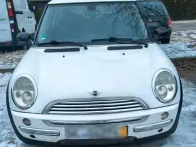 Usata Mini Cooper 116 CV (85 kW) 2004 Bianco Utilitaria