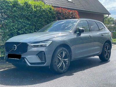 Second-hand Volvo XC60 R-Design 197 CP (144 kW) 2022 Gri SUV