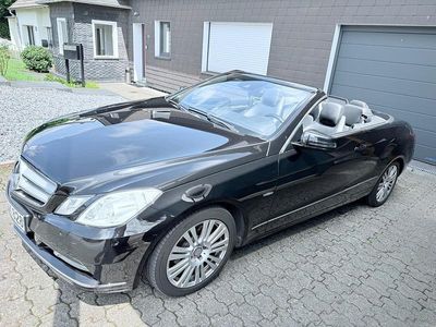 Mercedes E200